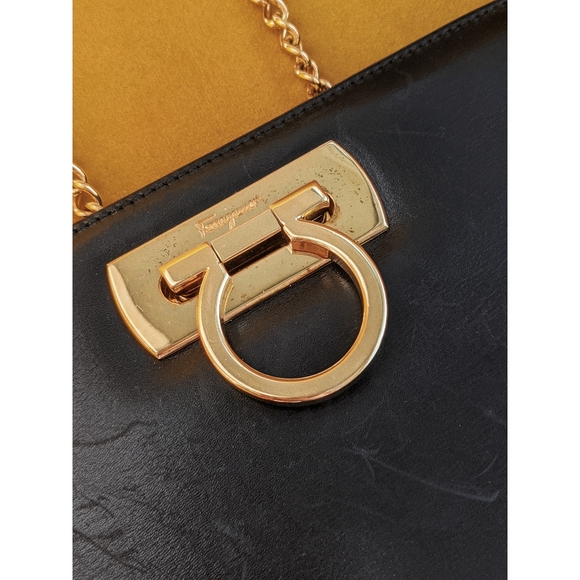 SOLD Salvatore Ferragamo Leather Shoulder Bag - Picture 7 of 10